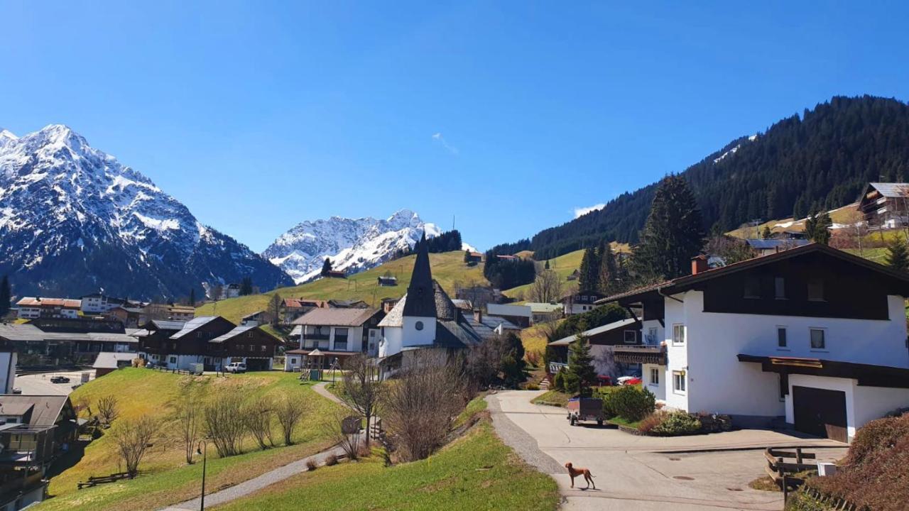 Bergjuwel Kleinwalsertal Hirschegg  外观 照片